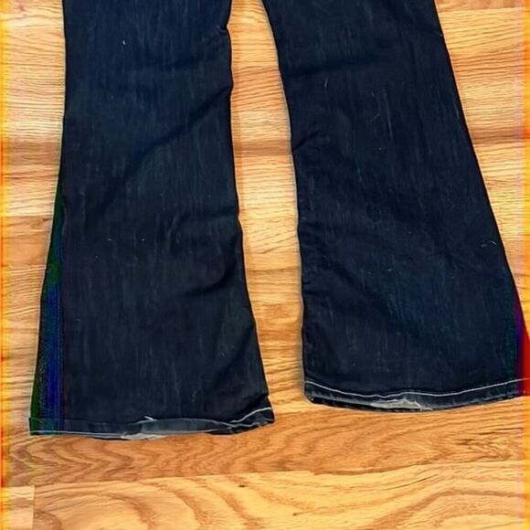 Earl Jeans Whiskered Flare Jeans size 9 - Picture 4 of 10